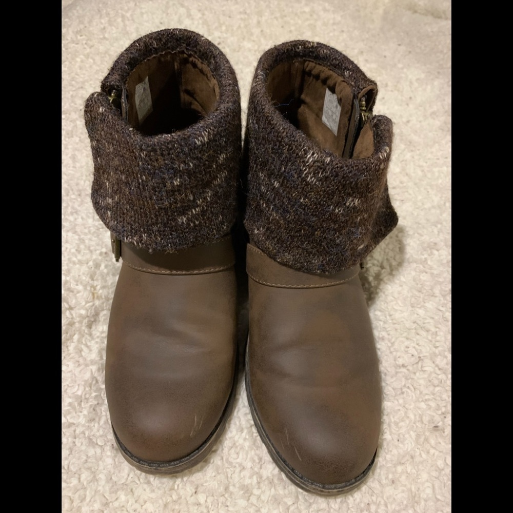 Women’s Rocket Dog Brown Cuffed Ankle Bootie